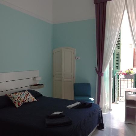 Cairoli 79 Appartement Bari Buitenkant foto