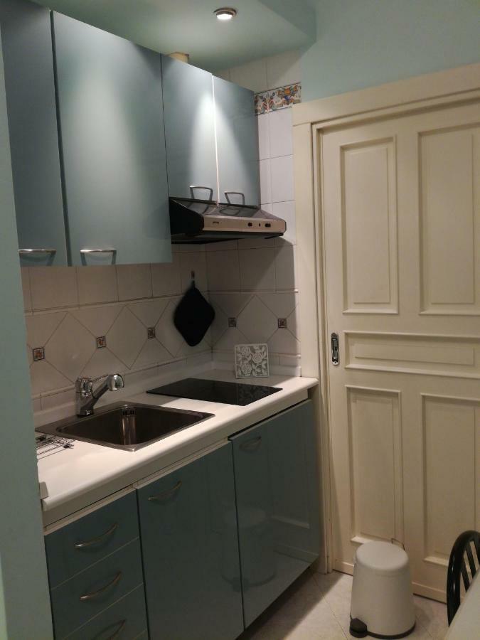 Cairoli 79 Appartement Bari Buitenkant foto