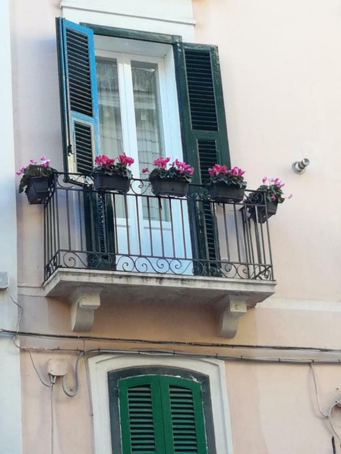 Cairoli 79 Appartement Bari Buitenkant foto